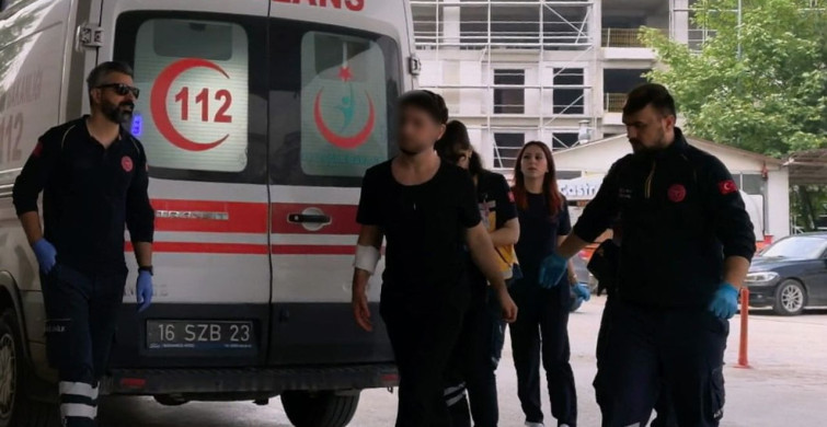 İnegöl'de Meyve Keserken Kolunu Kesen Genç Hastaneye Kaldırıldı