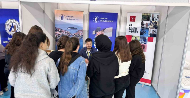 İnegöl'de Üniversite ve Meslek Tanıtım Günleri: BARÜ Rüzgarı