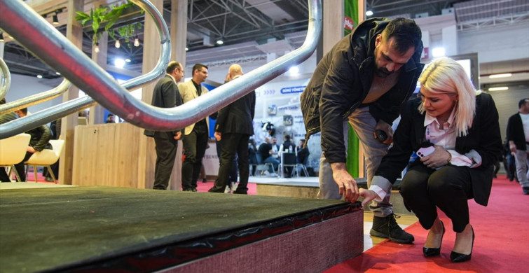 İnekler İçin Yenilikçi Ortopedik Yatak Üretildi