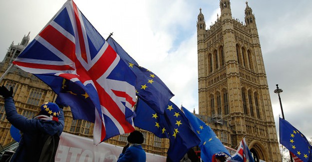İngiliz Bakan: Brexit Reddedilirse Felce Uğrar