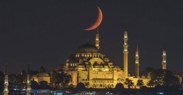 İngiliz The Guardian Gazetesi, İstanbul'da Uzun Deprem Olduğunu Söyledi