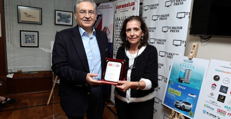 İngiltere'deki Başarılı Türklerin Hikayeleri: Zirvedekiler Kitabı Tanıtıldı