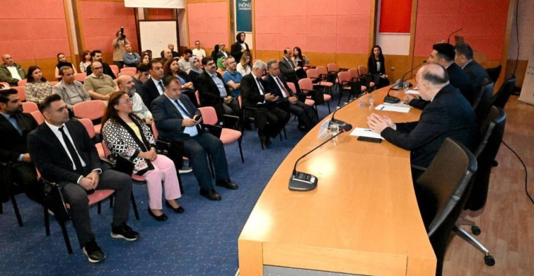 İnönü Üniversitesi'nde Merkezi Sınav Sistemlerinin Dönüşümü Tartışıldı
