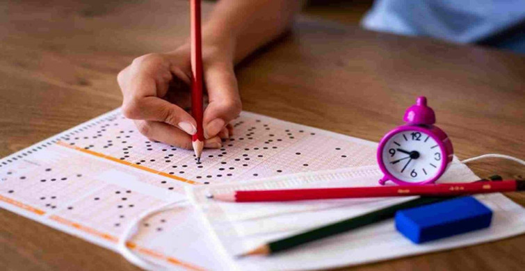 İOKBS 2022 bursluluk sınavı başvurusu başladı mı? MEB 2022 bursluluk sınavı başvurulları ne zaman başlıyor? MEB 2022 Bursluluk sınav tarihleri