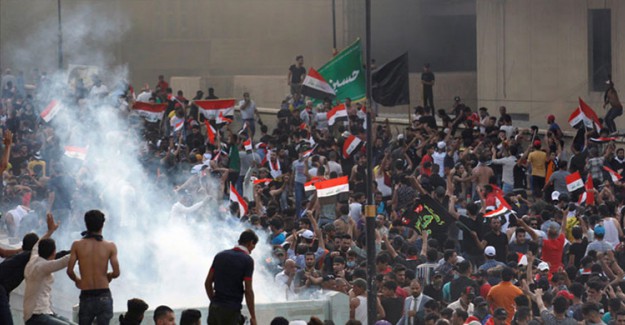 Irak'ta Hükümet Karşıtı Protestolarda Ölü Sayısı 37'ye Çıktı