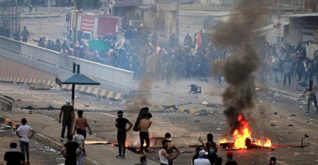 Irak'taki Gösterilerde 2 Kişi Daha Yaşamını Yitirdi