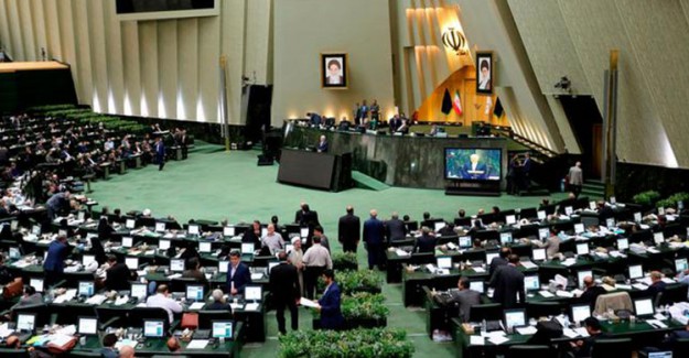 İran, ABD'nin Ortadoğu'daki Tüm Askerlerini Terörist İlan Etti