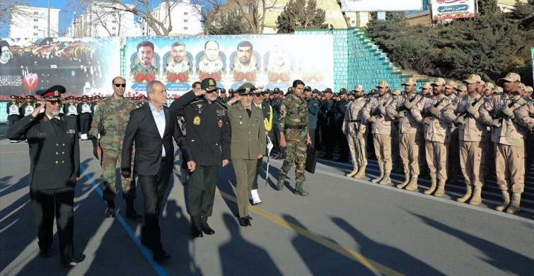 İran Cumhurbaşkanı Pezeşkiyan'dan Toplumsal Olaylarda Müdahale Üzerine Önemli Açıklamalar