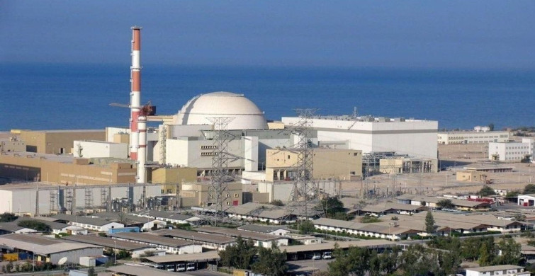 İran Dışişleri Bakanı Arakçi'den Buşehr Nükleer Santrali Saldırılarına Sert Tepki