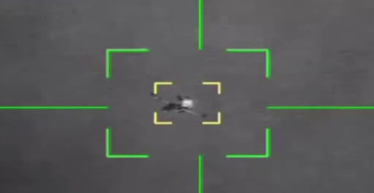 İran, Düşürülen A-10 Savaş Uçağının Vurulma Anını Yayınladı