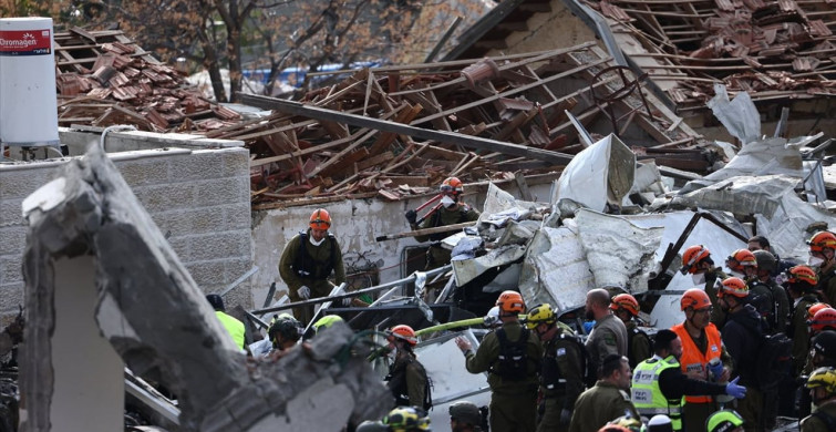 İran'ın İsrail'e Düzenlediği Füze Saldırısı: 8 Ölü, 28 Yaralı