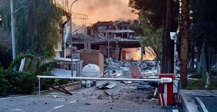 İran'ın Tarihi Araştırma Merkezi Vuruldu