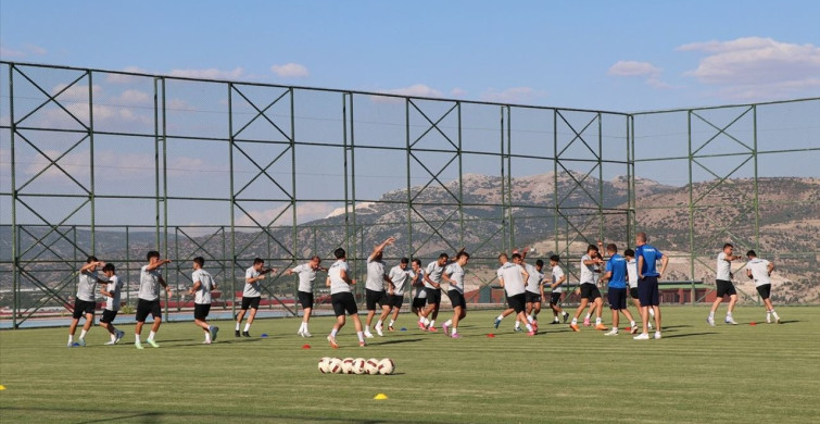 İşitme Engelli A Milli Futbol Takımı Burdur'da Olimpiyat Hazırlıkları Yapıyor