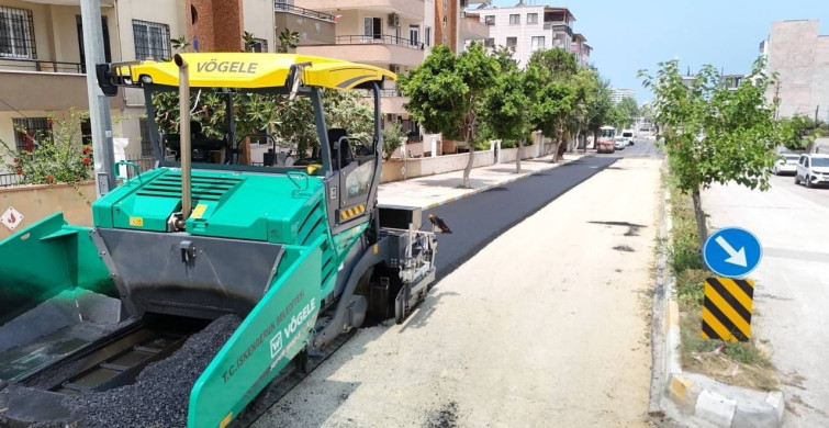 İskenderun belediyesi bir haftada 4 bin 768 ton sıcak asfalt serdi