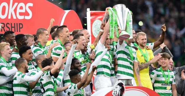 İskoçya Premier Ligi'nde Celtic Şampiyon İlan Edildi
