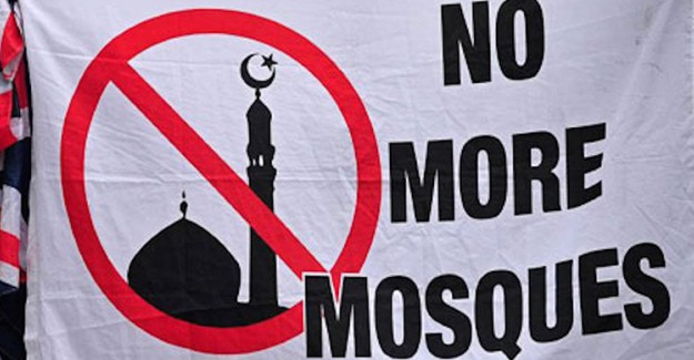 İslam Nefreti Müslümanları Siyasete Motive Ediyor