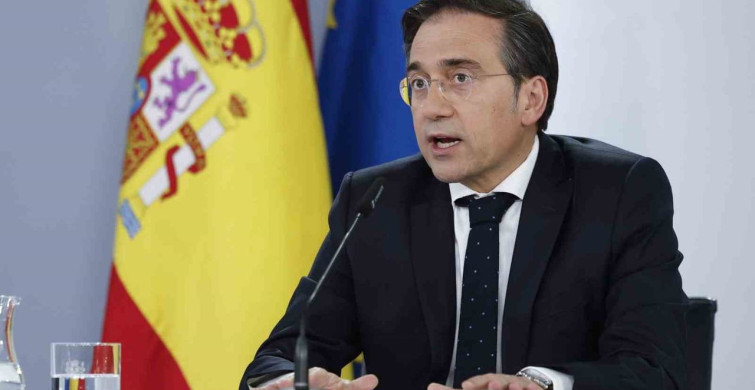 İspanya, Tahran Büyükelçiliği'ni Yeniden Faaliyete Geçiriyor