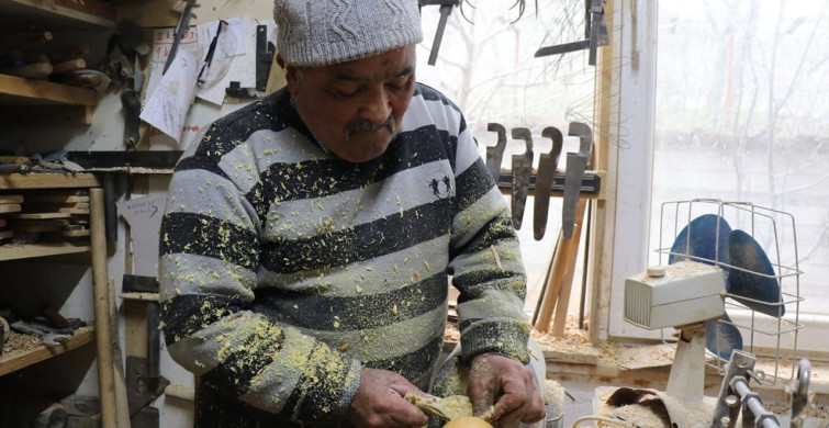 Isparta'da Ahşap Oyma Sanatını Yaşatan Usta: Ruhi Kurt