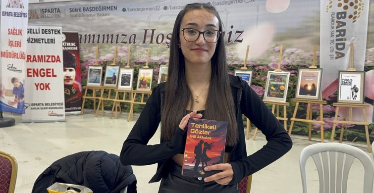 Isparta'da Genç Yazar Gaye Gül Akkulak, 4. Kitabını Tanıttı