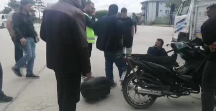Isparta'da Motosiklet ve Kamyonet Çarpıştı