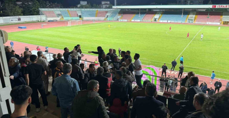 Isparta'da Play-off Maçında Gergin Anlar