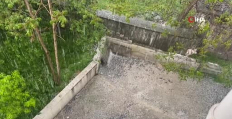 Isparta'da Sağanak Yağış ve Eğirdir'de Dolu Hasarı