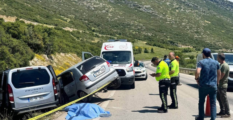 Isparta'da Trafik Kazası: Ölü Sayısı 2'ye Yükseldi