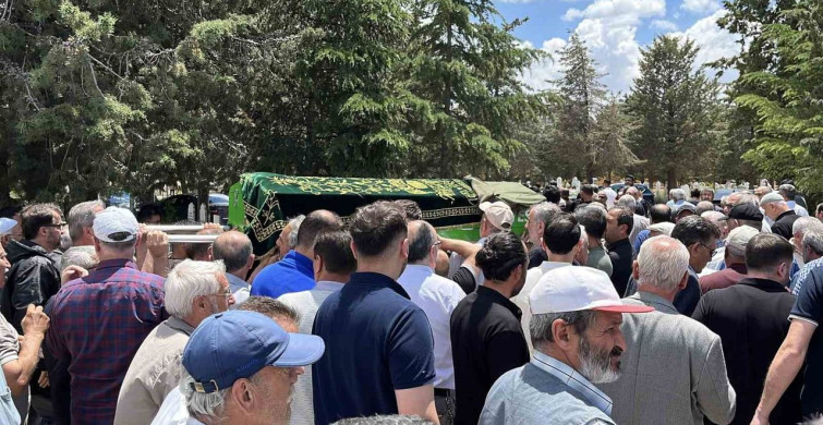 Isparta'daki kazada hayatını kaybeden Keziban Baysal son yolculuğuna uğurlandı