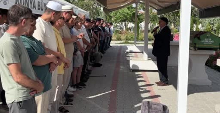 Isparta'daki kazada hayatını kaybeden Meryem Dinç ve Gülperi Ertürk son yolculuklarına uğurlandı