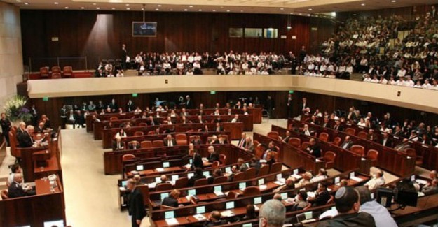 İsrail 1915 Olayları'nda Geri Adım Attı