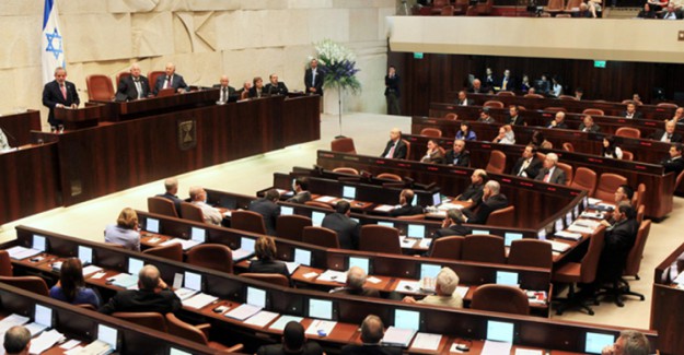 İsrail Filistinli Tutsaklar için Şartlı Tahliyeyi Yasakladı
