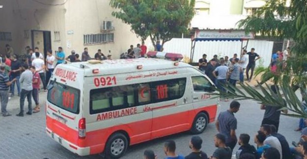 İsrail, Gazze’yi Bombaladı: 3 Ölü,1 Yaralı