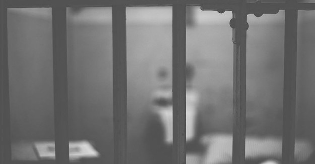 İsrail Hapishanelerinde Tutuklu 200 Filistinli  Açlık Grevinde