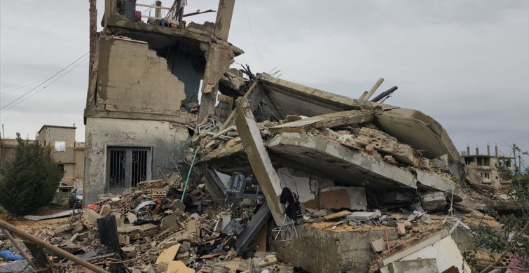 İsrail Ordusundan Lübnan'a Saldırı: 6 Ölü