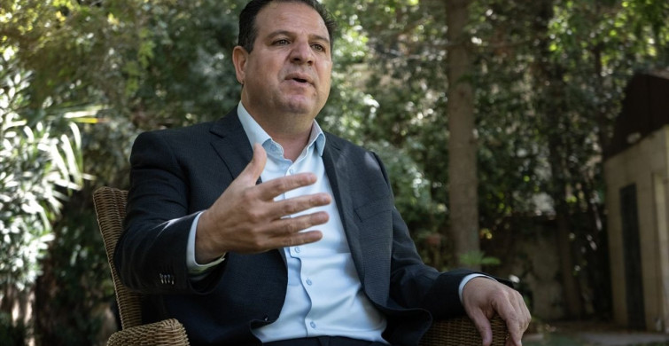 İsrail Parlamentosunda Trump Protestosu: Eymen Avde'nin Açıklamaları İsrail Parlamentosunda Trump Protestosu: Eymen Avde'nin Açıklamaları