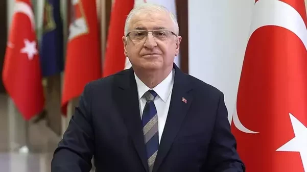 İsrail Türkiye'ye saldırır mı? Bakan açıkladı