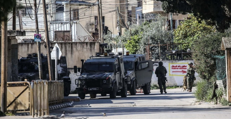 İsrail'in Batı Şeria'daki Baskınları Devam Ediyor