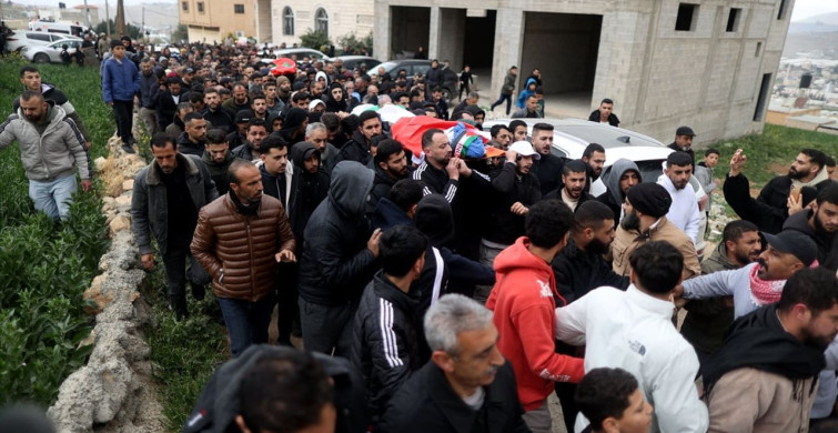 İsrail'in Batı Şeria'daki Saldırısında Bir Aile Hayatını Kaybetti