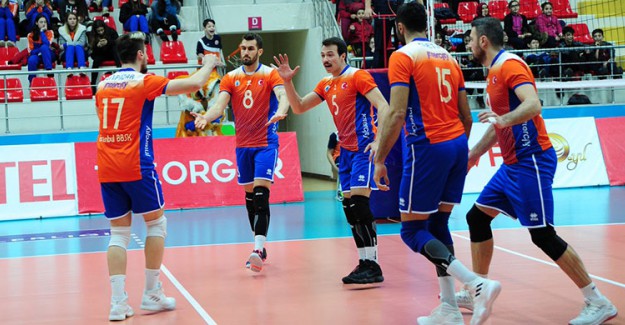 İstanbul BB, CEV Kupası Çeyrek Final İlk Ayağında Olympiakos Karşısında!