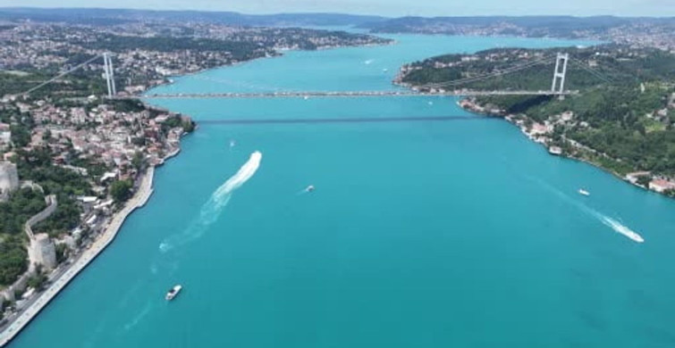 İstanbul Boğazı'nın Turkuaz Güzelliği Havadan Görüntülendi