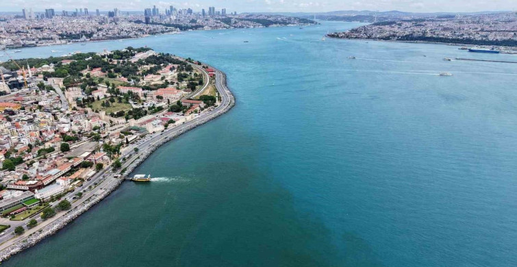 İstanbul Boğazı’nın Turkuaz Renk Cümbüşü