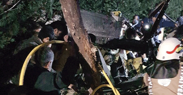 İstanbul Çekmeköy'de Helikopter Düştü: 4 Asker Şehit Oldu