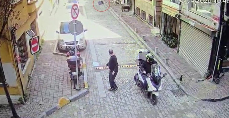 İstanbul Fatih'te Şaşırtıcı Olay: Cezaevinden Çıkan Şahıs Kendini Yaktı