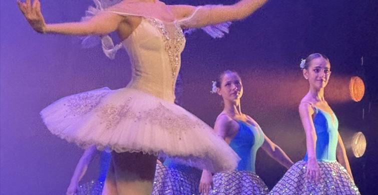 İstanbul Genç Bale Topluluğu 'Don Kişot' Balesini Sanatseverlere Sunuyor