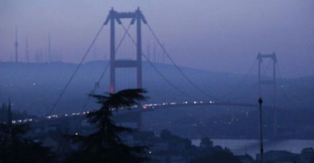 İstanbul Güne Sisle Uyandı
