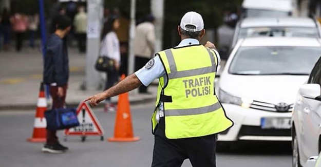 İstanbul Halkı Oraya Aktı! İşte Kapatılan Yollar