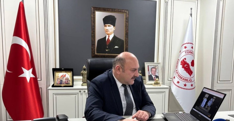 İstanbul Kaymakamları Anadolu Ajansı'nın Yılın Kareleri Oylamasına Katıldı