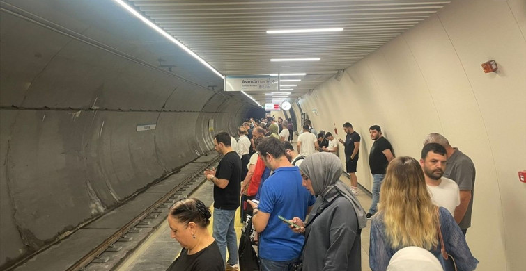 İstanbul M3 Metro Hattında Teknik Arıza: Yoğunluk Başgösterdi