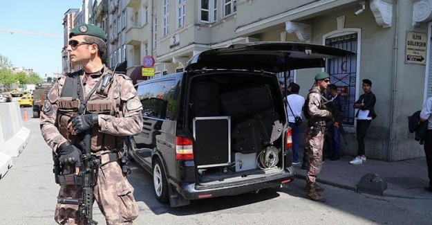 İstanbul Polisinden Büyük Operasyon! Giriş-Çıkışlar Tutuldu!