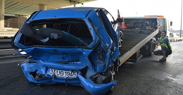 İstanbul Sefaköy'de Korkutan Kaza: 3 Yaralı
